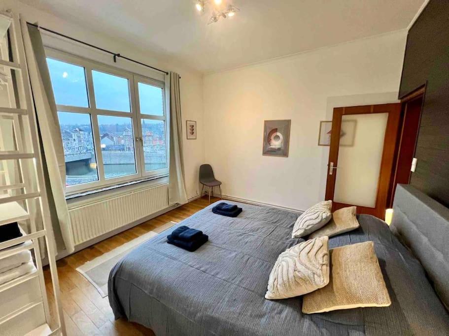 Bellevue - Grand Appartement Pour 5 Sur Les Quais De La Meuse Liège Exterior foto